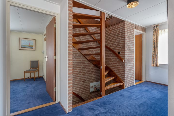 Foto 38 van Almelosestraat 15-A