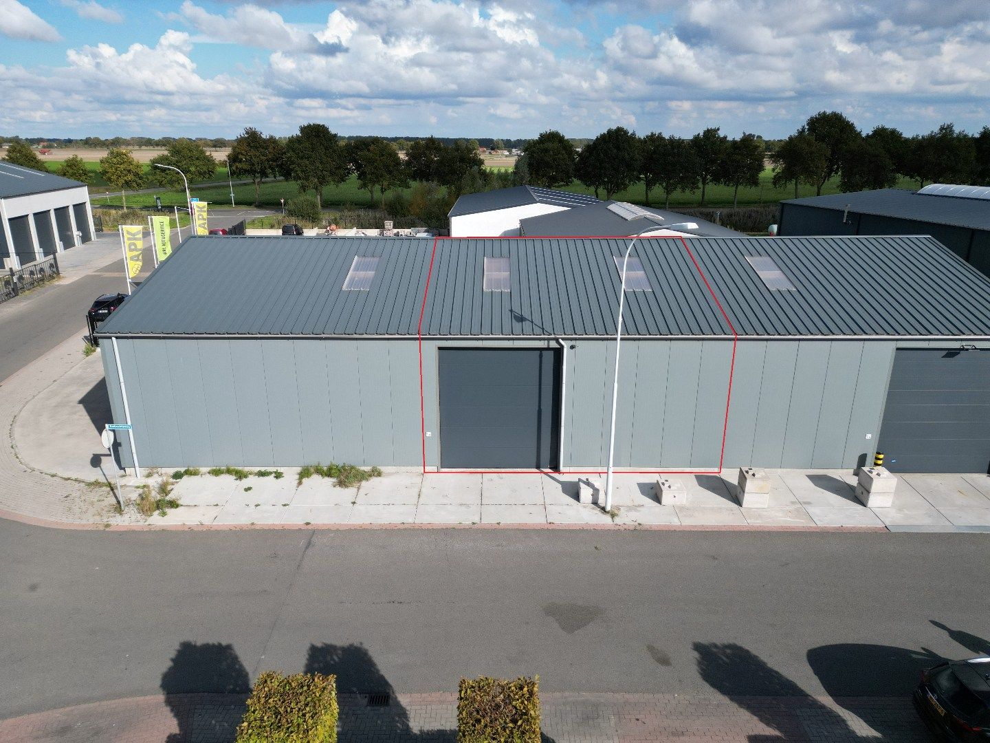 View photo 1 of Ambachtsweg 1-a