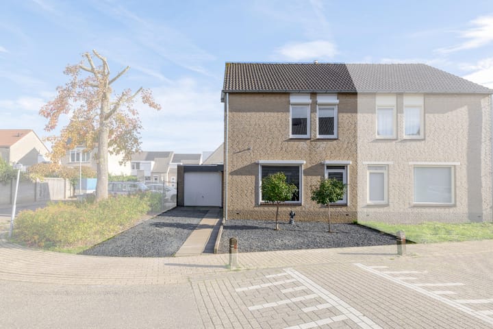 Photo 2 of op 't Aardbroek 29