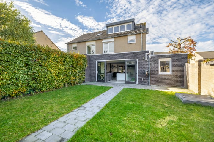 Photo 22 of op 't Aardbroek 29