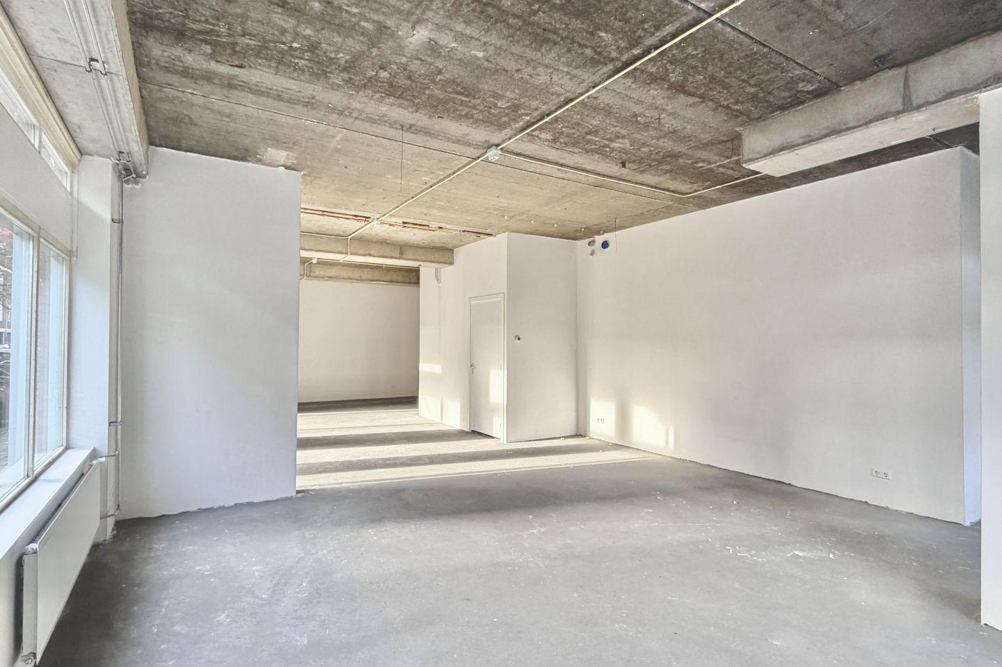 Bekijk foto 2 van Balboastraat 30-A