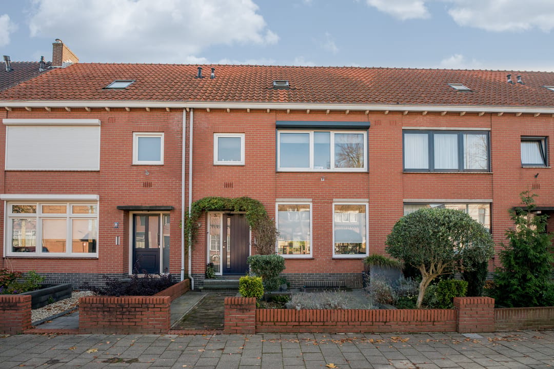 Photo 1 of Baarlosestraat 37