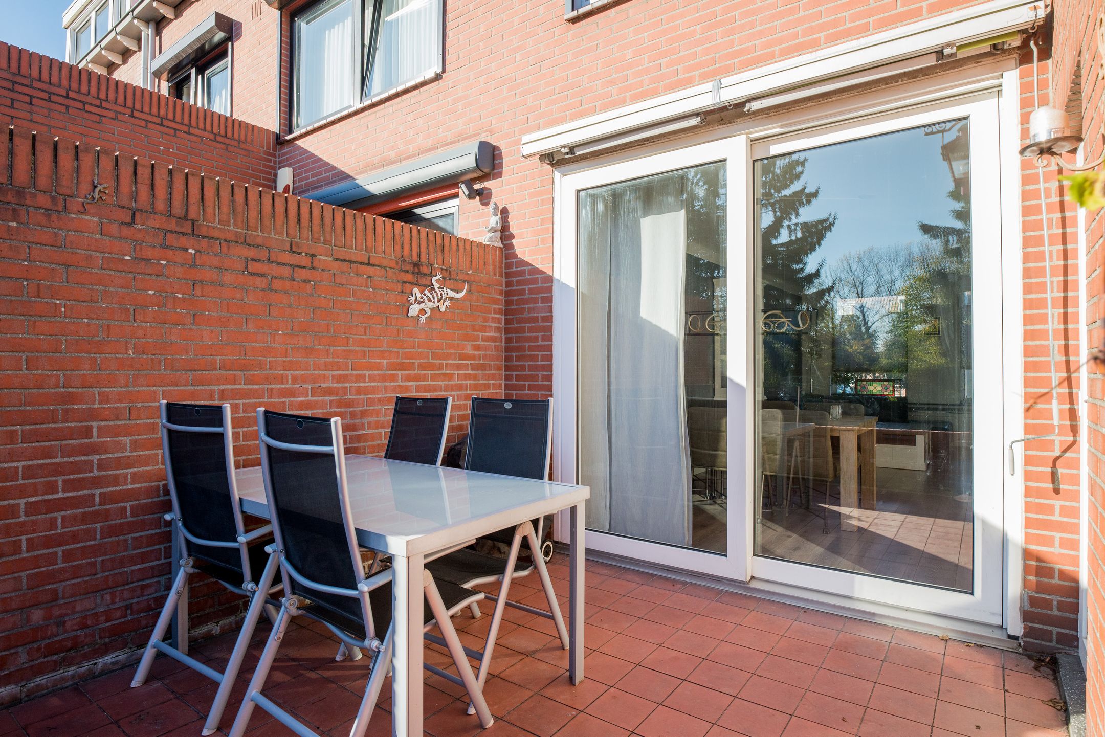 Photo 33 of Baarlosestraat 37