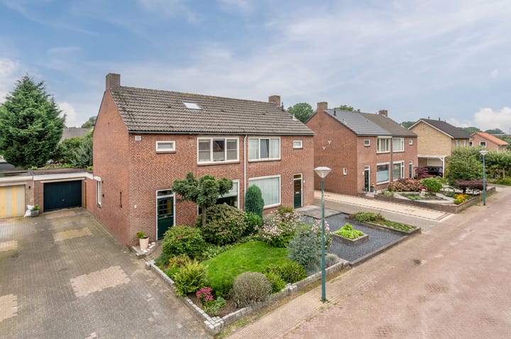 Photo 5 of Jan van Daalstraat 39