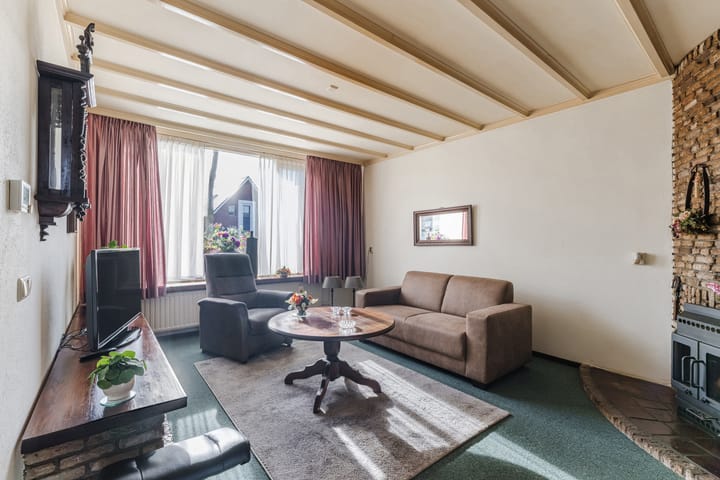 Photo 3 of Burg. Van de Venstraat 6