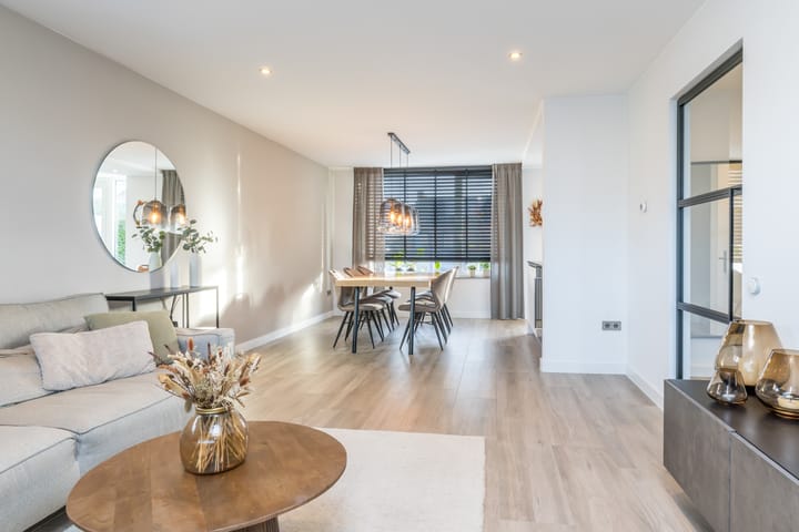 Photo 5 of Bostenstraat 48