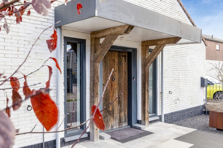 Photo 3 of Jacob van Ruysdaelstraat 2