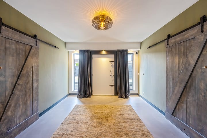 Photo 4 of Jacob van Ruysdaelstraat 2