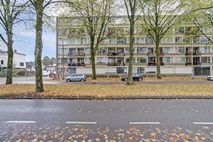 Foto 1 van Postelse Hoeflaan 32