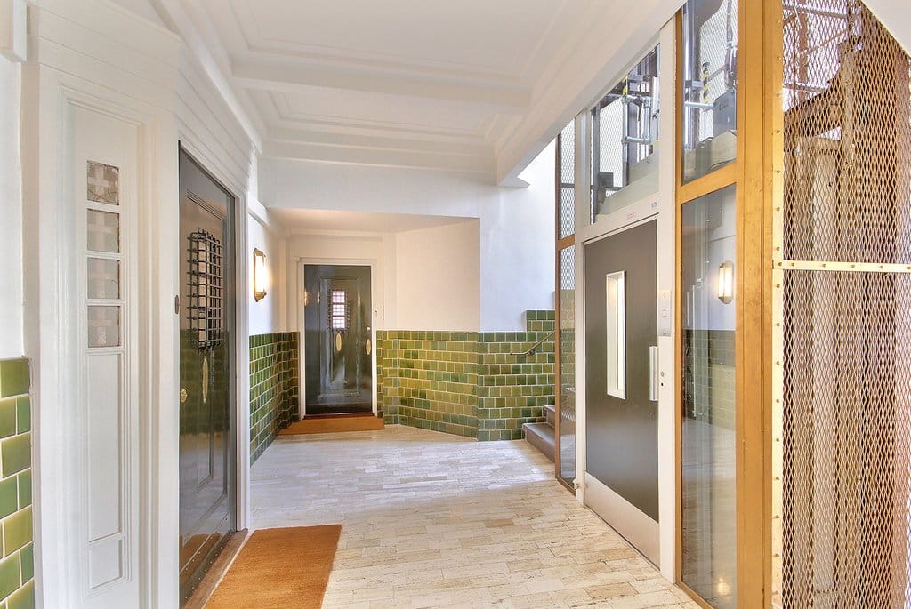 Photo 18 of De Lairessestraat 90-2M