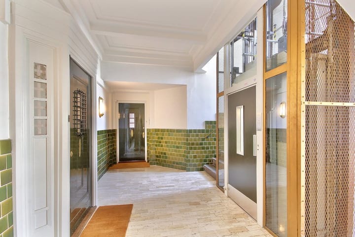 Photo 18 of De Lairessestraat 90-2M