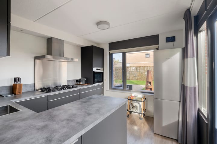 Photo 3 of Oeverkruid 11