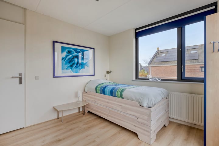 Photo 24 of Oeverkruid 11