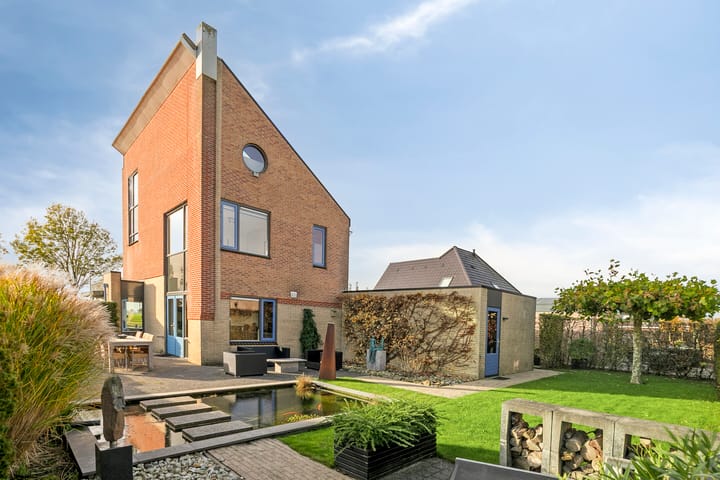 Photo 37 of Oeverkruid 11