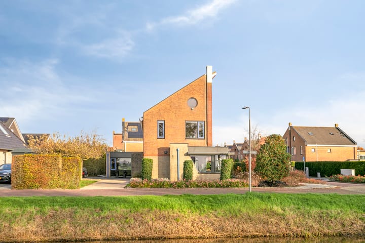 Photo 41 of Oeverkruid 11