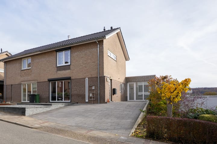 Photo 1 of Heimansstraat 19