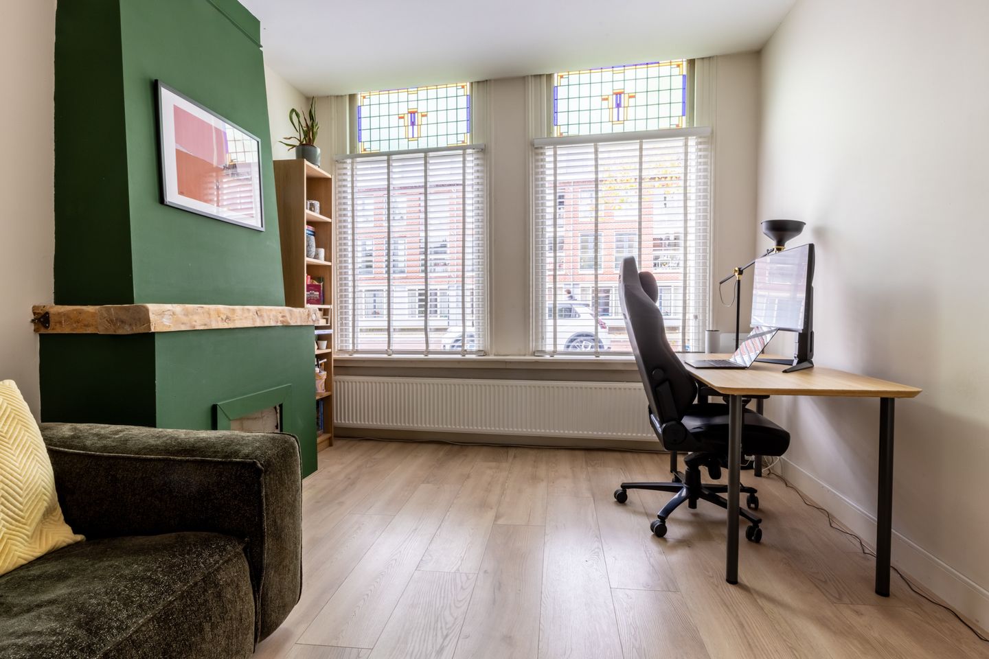 Photo 5 of Kennemerstraat 52-ZW