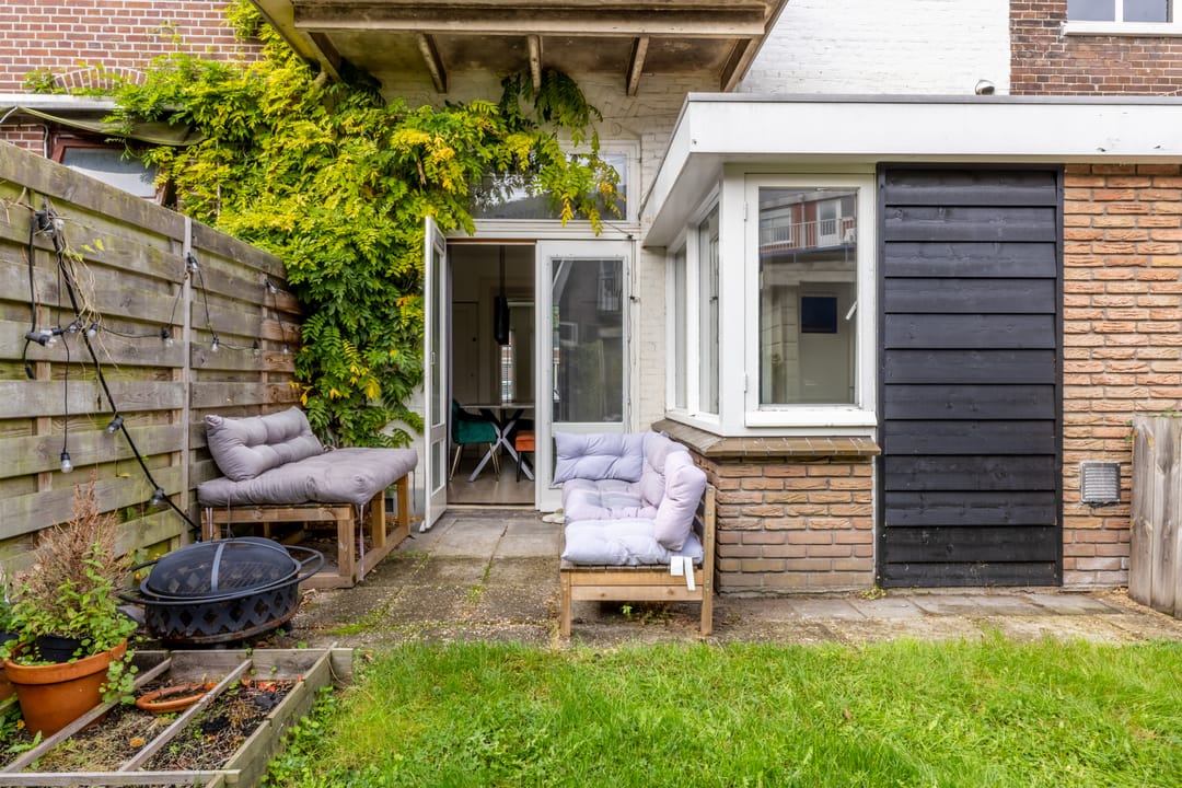 Photo 16 of Kennemerstraat 52-ZW