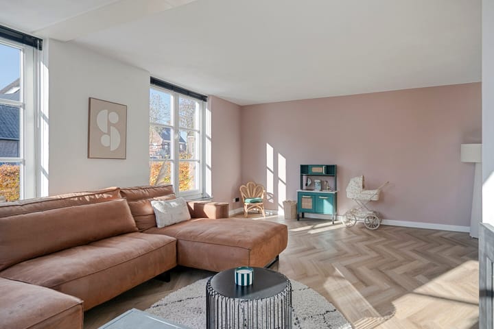 Photo 3 of Melvert 6