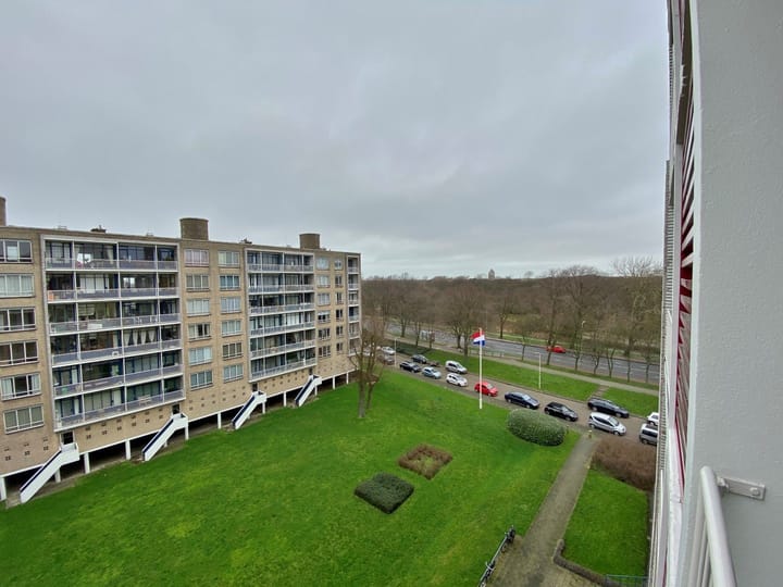 Foto 25 van Van Alkemadelaan 1060