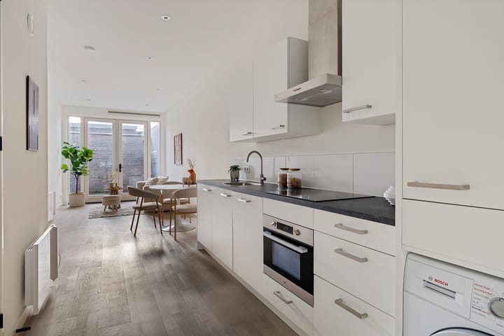 Foto 5 van Amsterdamsestraatweg 142-A