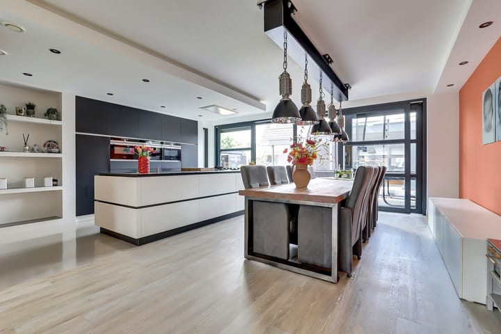 Photo 2 of Pieter de Hoochlaan 5