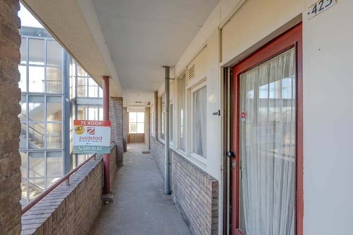 Foto 23 van Krabbendijkestraat 423