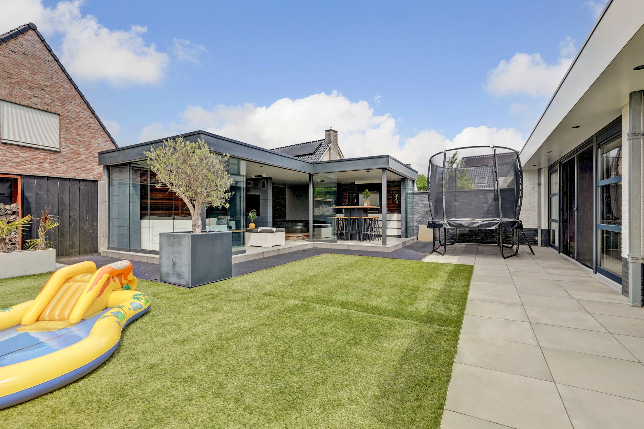 Foto 36 van Pieter de Hoochlaan 5