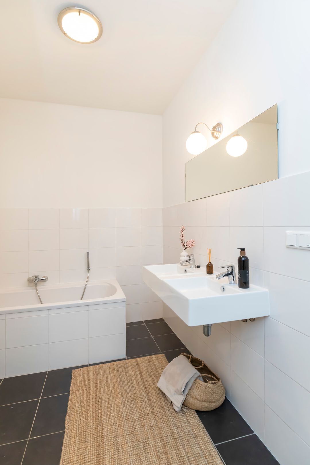 Foto 28 van Van Oldenbarneveldtstraat 108-3