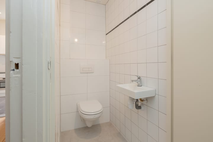 Foto 8 van Stationstraat 82