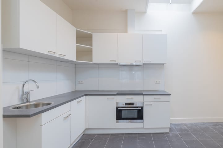 Foto 9 van Stationstraat 82