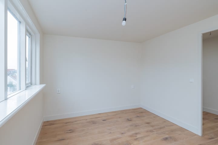 Foto 13 van Stationstraat 82