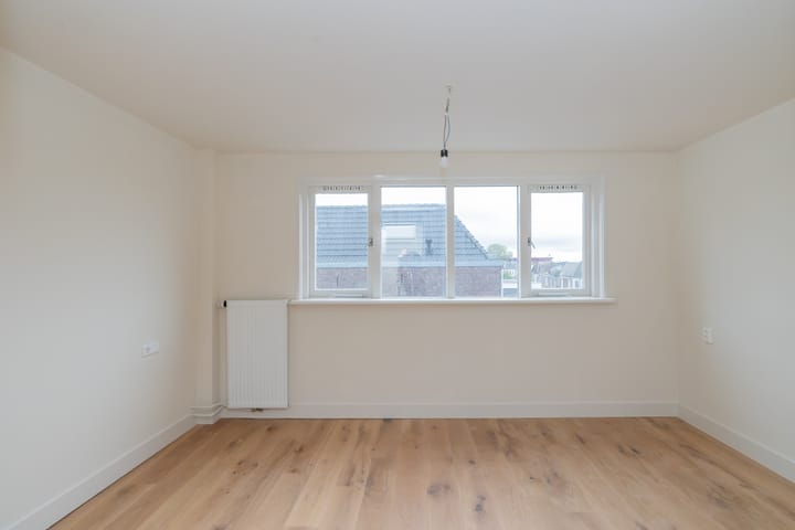 Foto 15 van Stationstraat 82