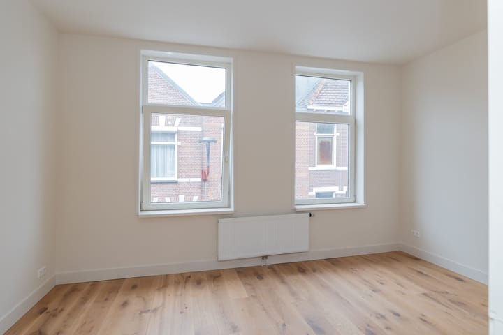 Foto 17 van Stationstraat 82