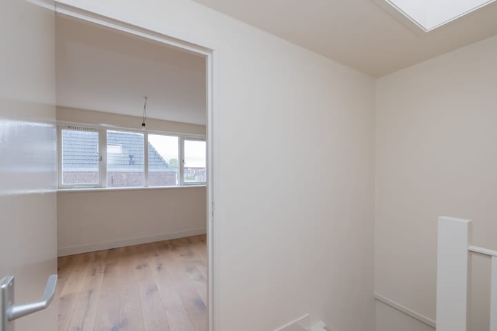 Foto 19 van Stationstraat 82