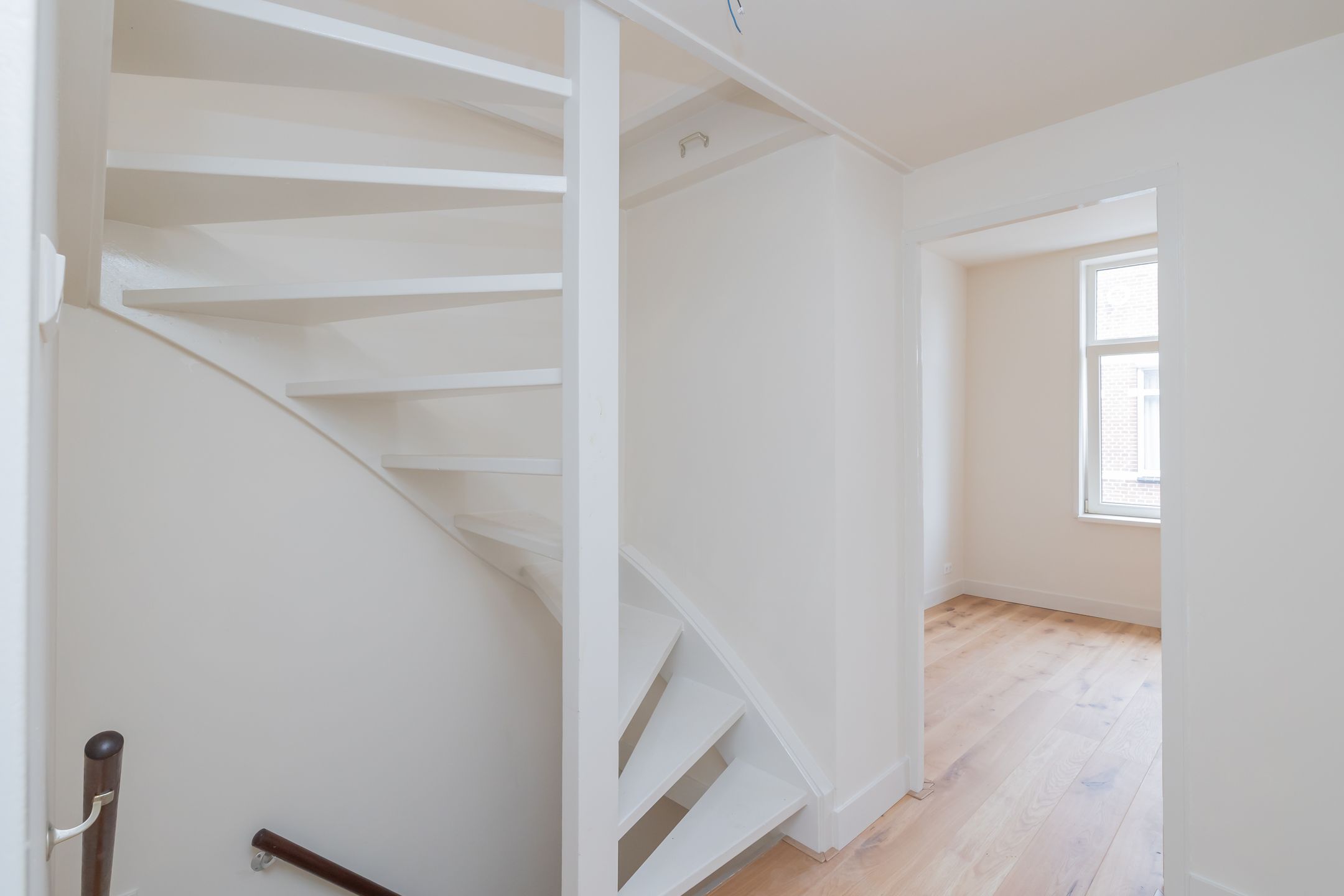 Foto 21 van Stationstraat 82