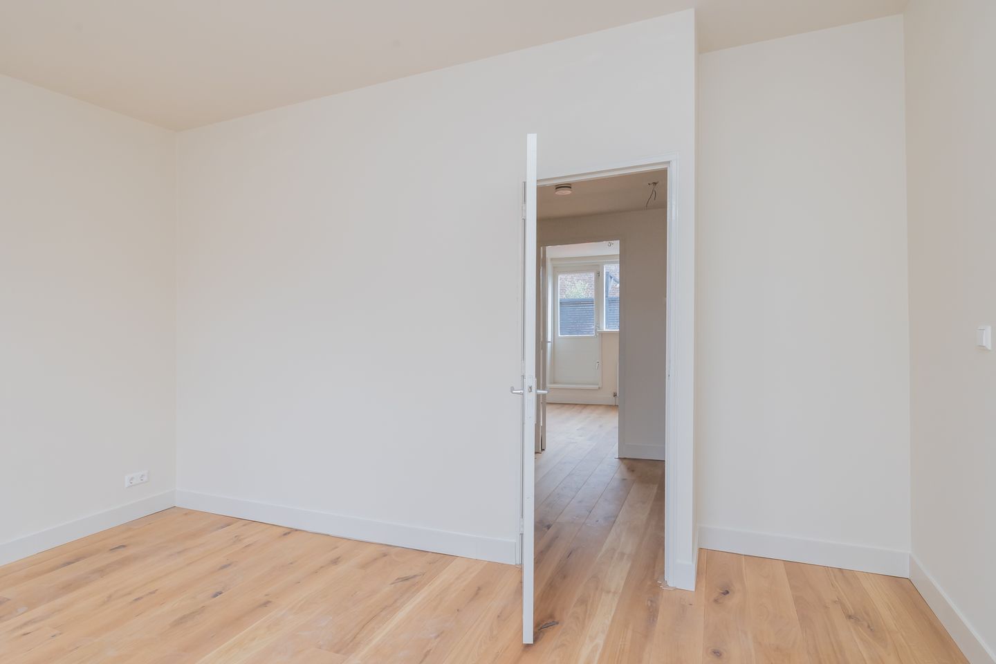 Foto 25 van Stationstraat 82