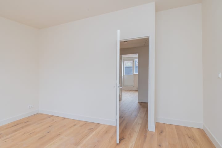 Foto 25 van Stationstraat 82