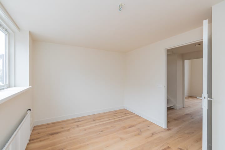 Foto 28 van Stationstraat 82