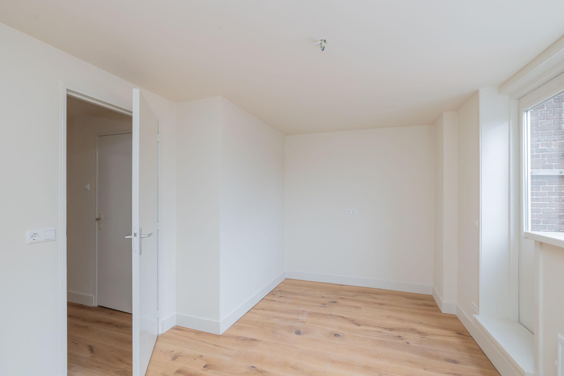 Foto 30 van Stationstraat 82