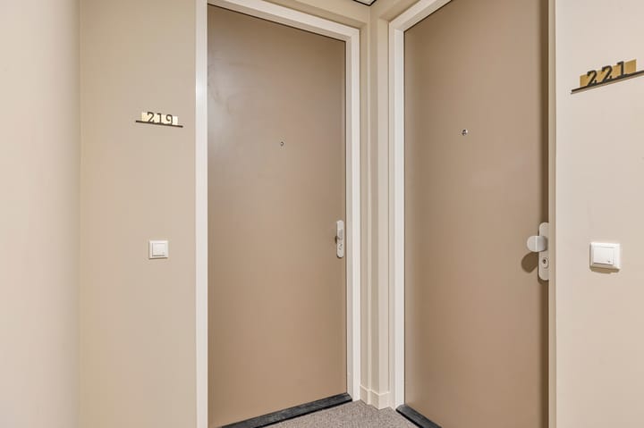 Photo 4 of Elizabeth Anscombestraat 139