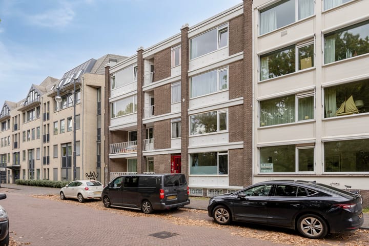 Photo 2 of Eusebiusbuitensingel 23-3