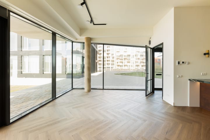 Photo 7 of Grasweg 215