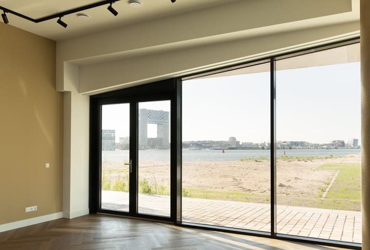 Photo 15 of Grasweg 215