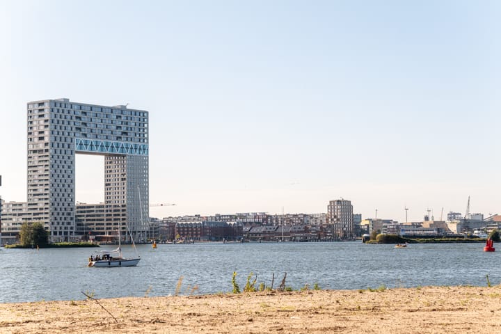 Photo 16 of Grasweg 215