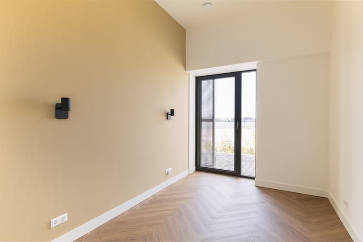 Photo 22 of Grasweg 215