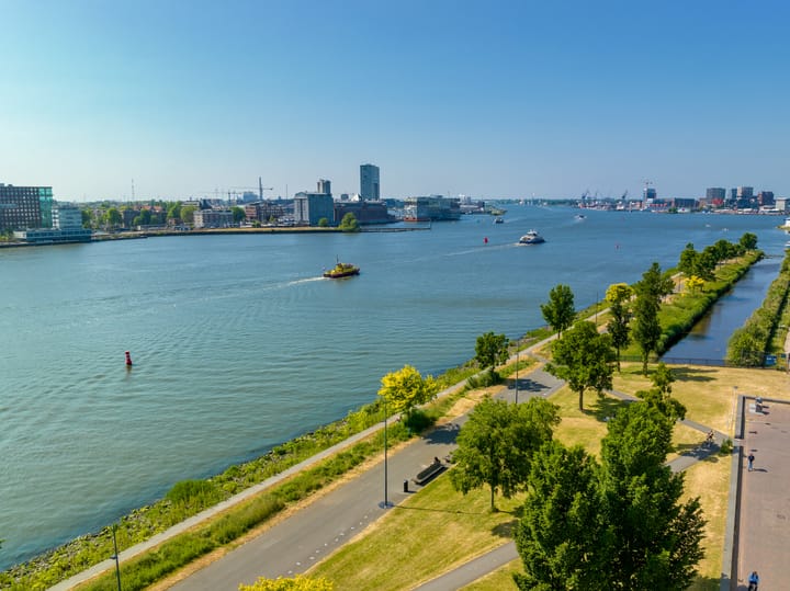 Photo 35 of Grasweg 215