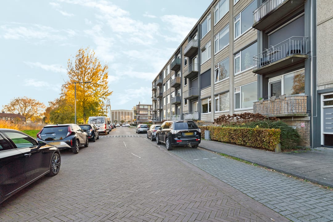 Photo 2 of Lisdoddelaan 2-2