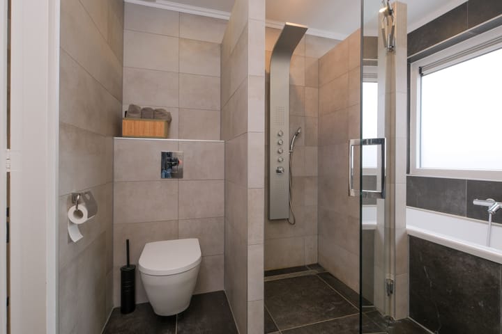 Photo 18 of Horstlaan 44