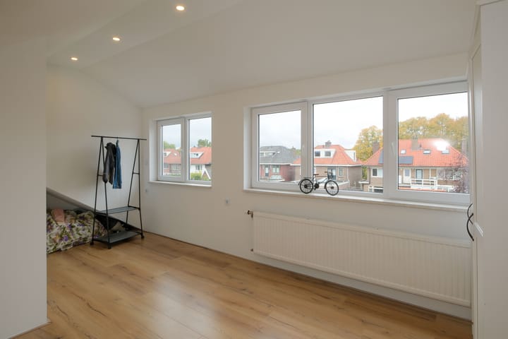 Photo 23 of Horstlaan 44